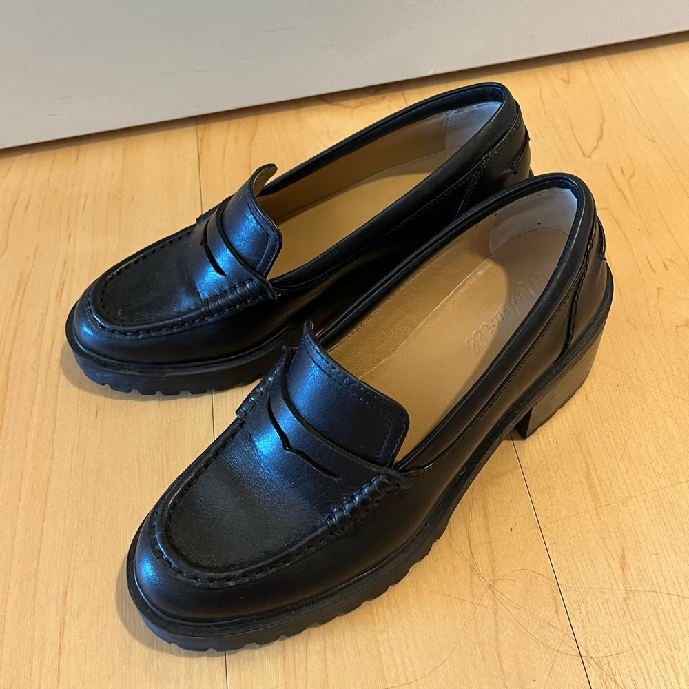 Madewell Gorman Heeled Lug Loafer True Black 7.5 M. Fit more like 8.5.